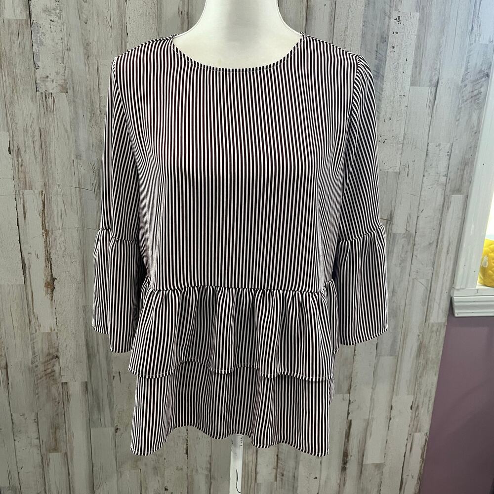 Time & Tru Womens Top Sz S Red White Stripe Bell Sleeve Round Neck
